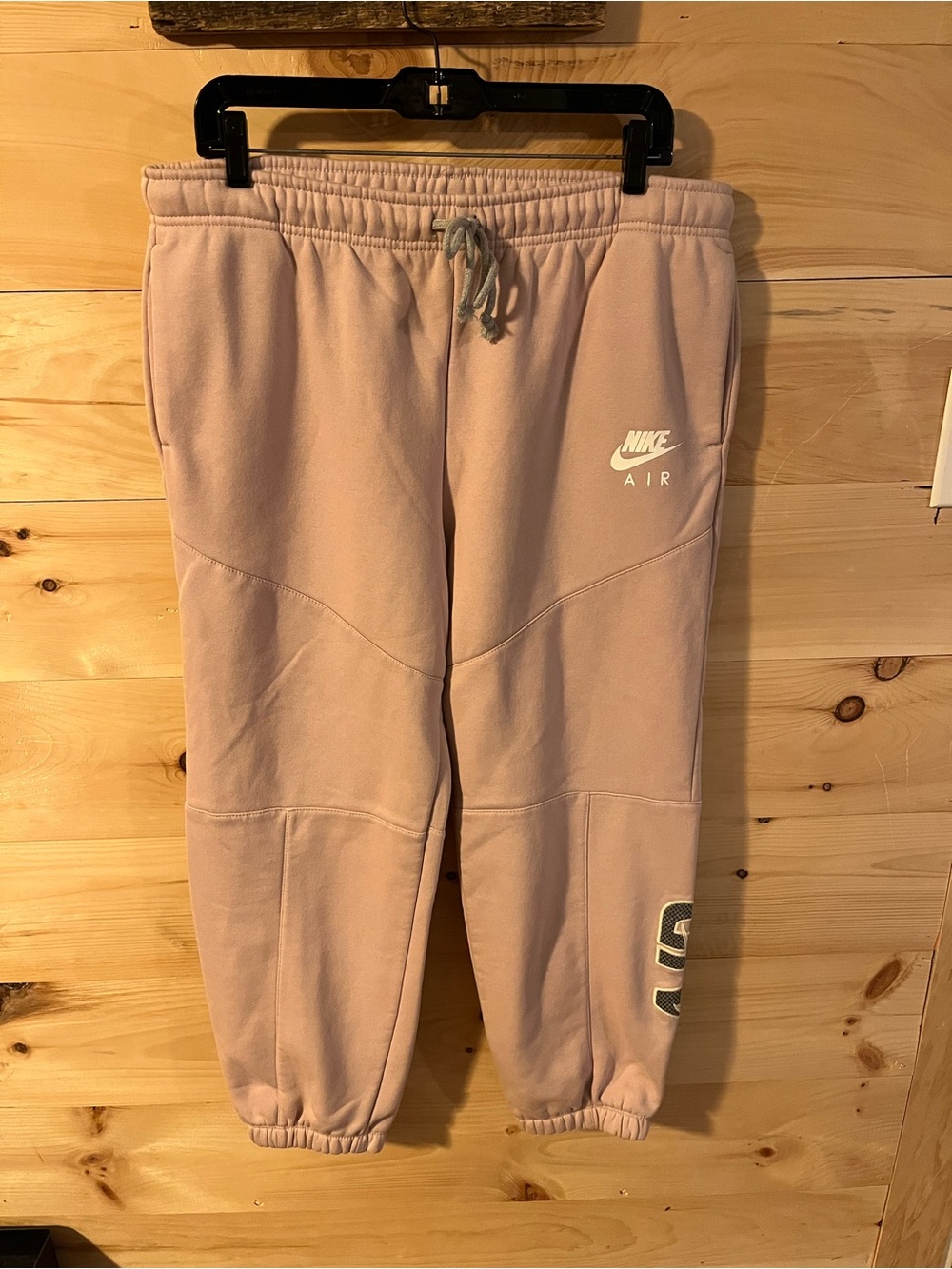 Nike Women’s Light Pink Air Joggers Size Large